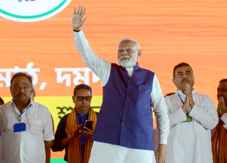 PM Modi arrives in Kolkata, to inaugurate key defence conference on Monday