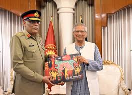 Top Pakistani military official meets Bangladesh’s interim govt chief Yunus