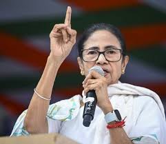 Bengal polls: Mamata undertakes march in Baharampur