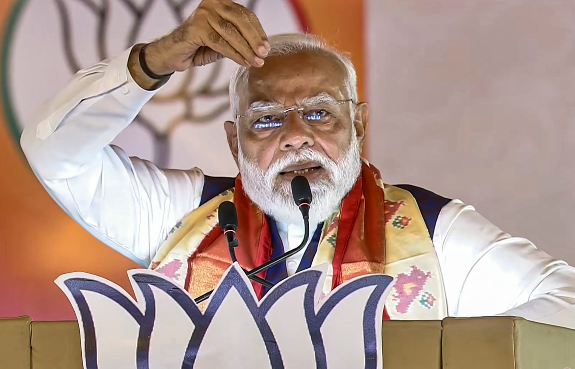PM Modi calls for resolutions by people to save foreign exchange to overcome impact of war
