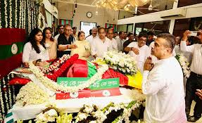 West Bengal CM Adhikari pays tributes to Mohun Bagan stalwart Tutu Bose