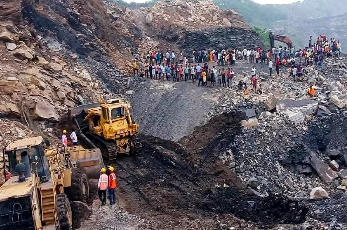 One dead, 15 injured in coal mine wall collapse in Bengal's Asansol