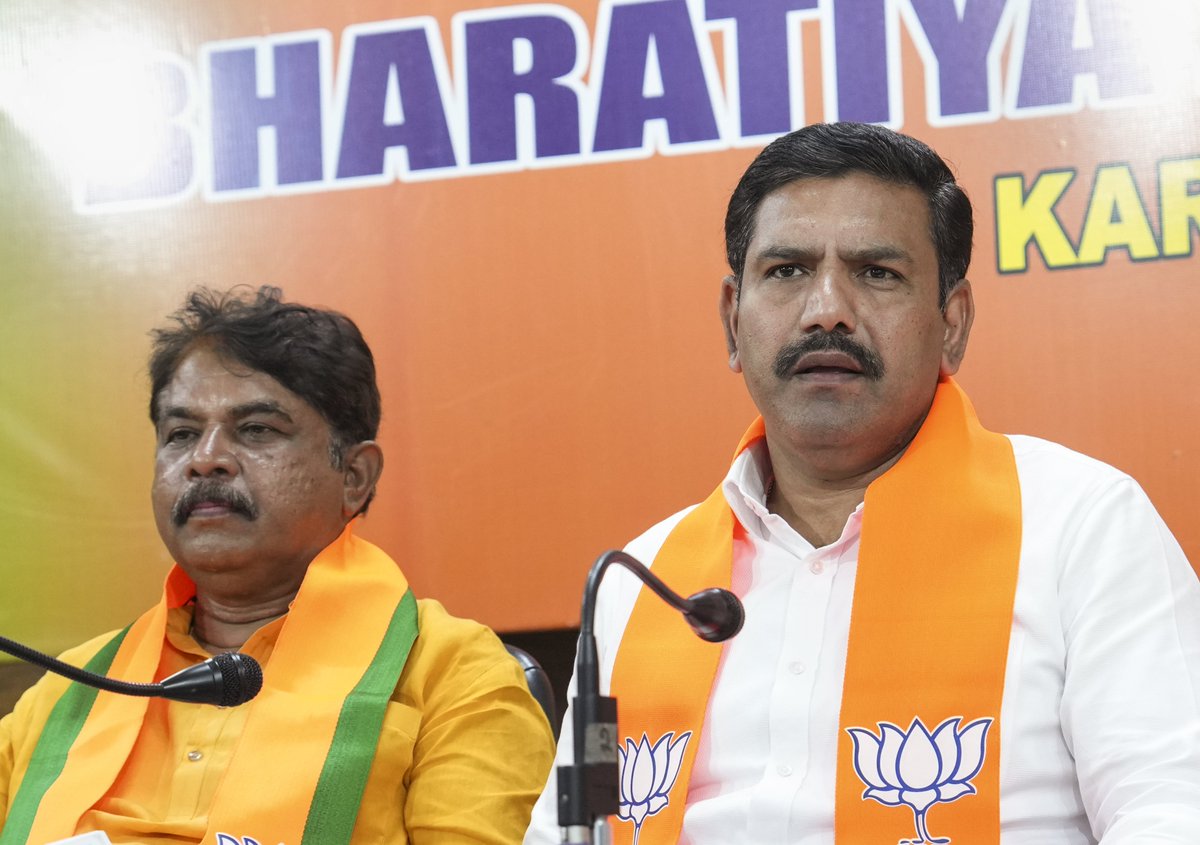 Possible change of guard proves Cong govt failed in K'taka: BJP