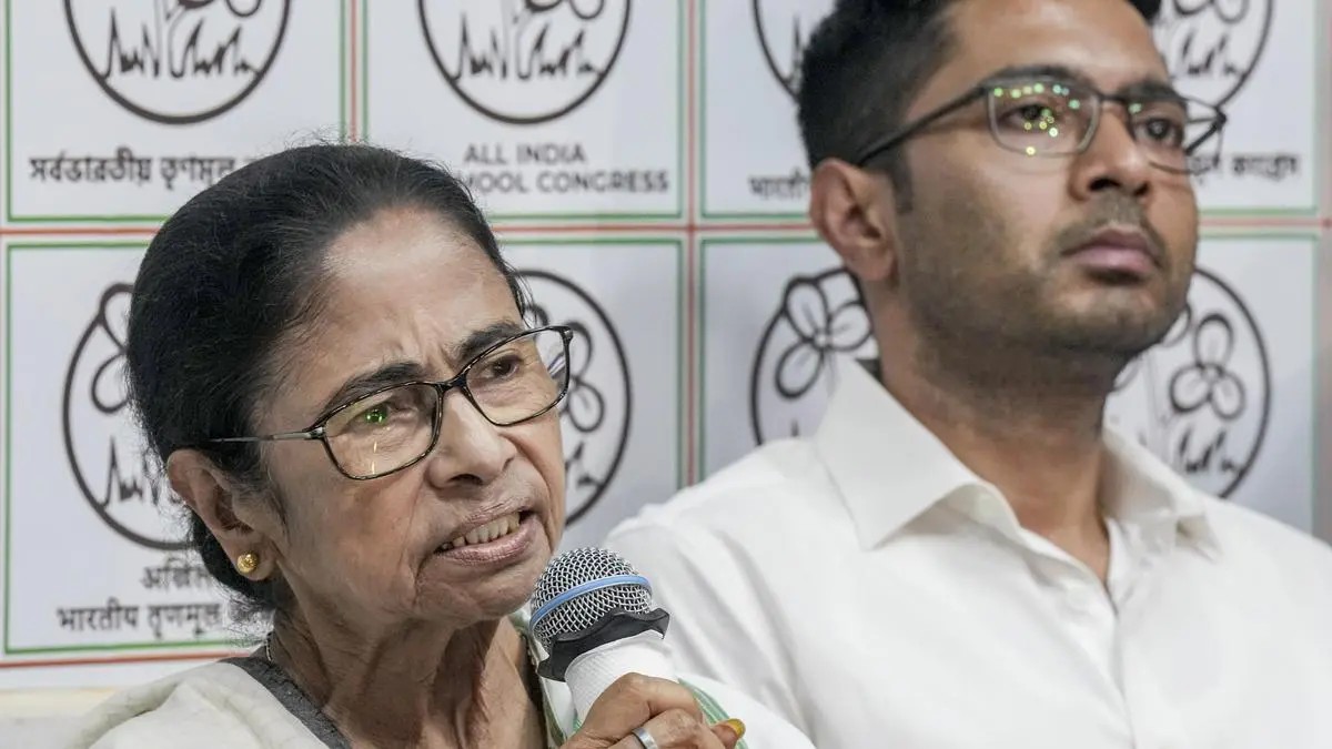 Mamata slams attack on Abhishek Banerjee in Sonarpur, says 'rulers became killers'
