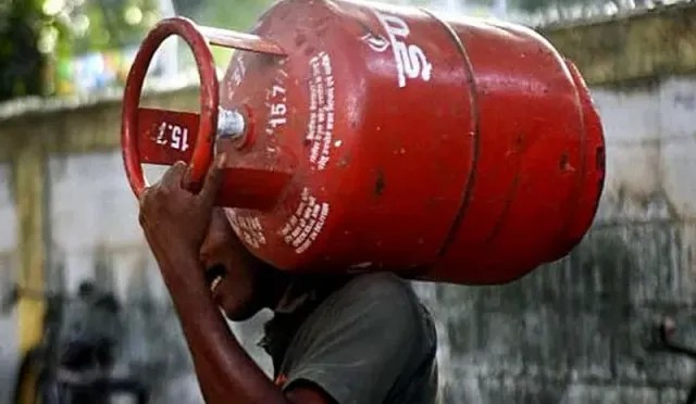 LPG price hiked by Rs 29 per 14.2-kg cylinder