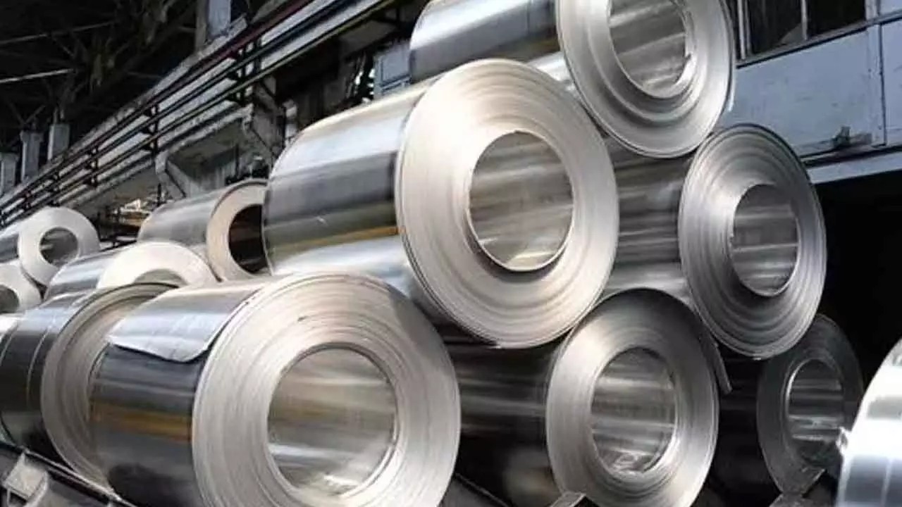 Aluminium futures rise on fresh bets