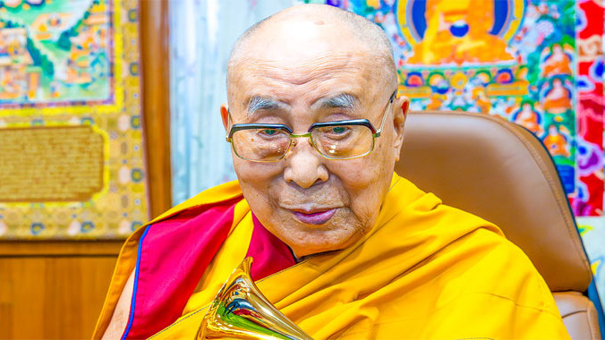 Dalai Lama discharged after successful knee replacement surgery in Delhi