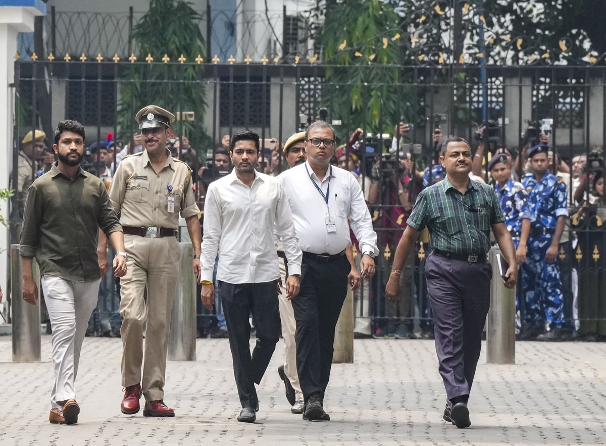 Signature forgery case: CID conducts marathon questioning of TMC's Abhishek, Kunal Ghosh