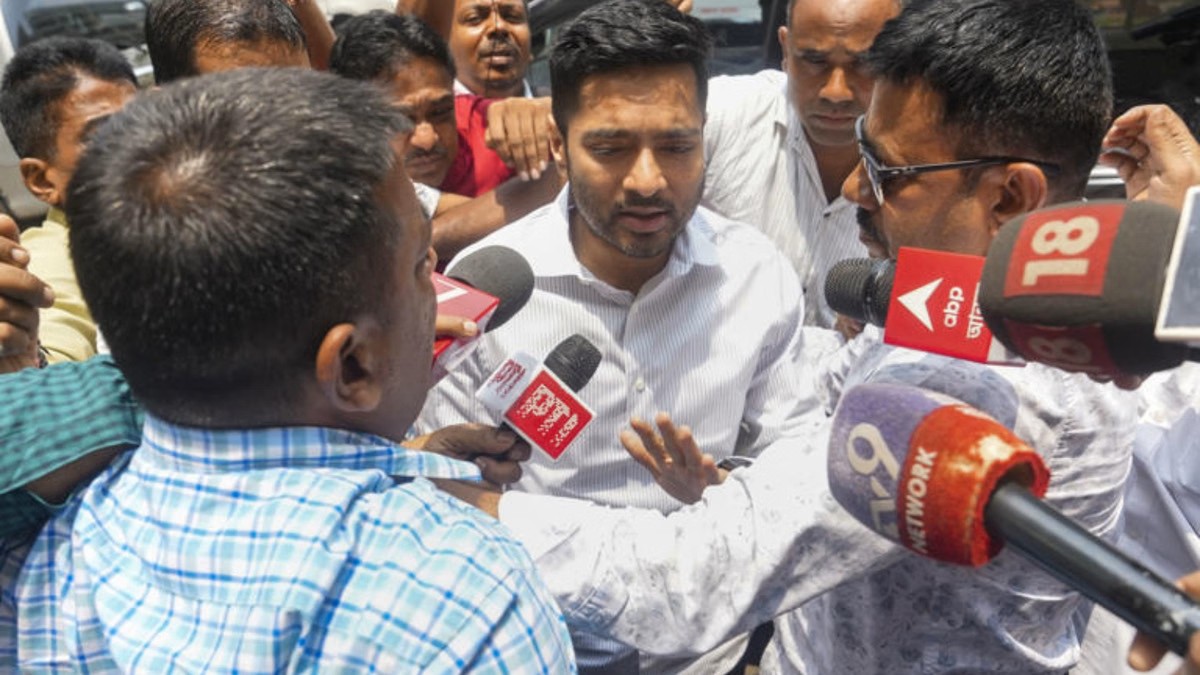 Lookout notice issued against TMC MP Abhishek Banerjee's aide in land fraud case