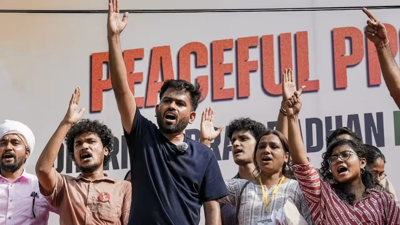 Books, dreams, hardships: Voices from CJP's Jantar Mantar protest on day 3