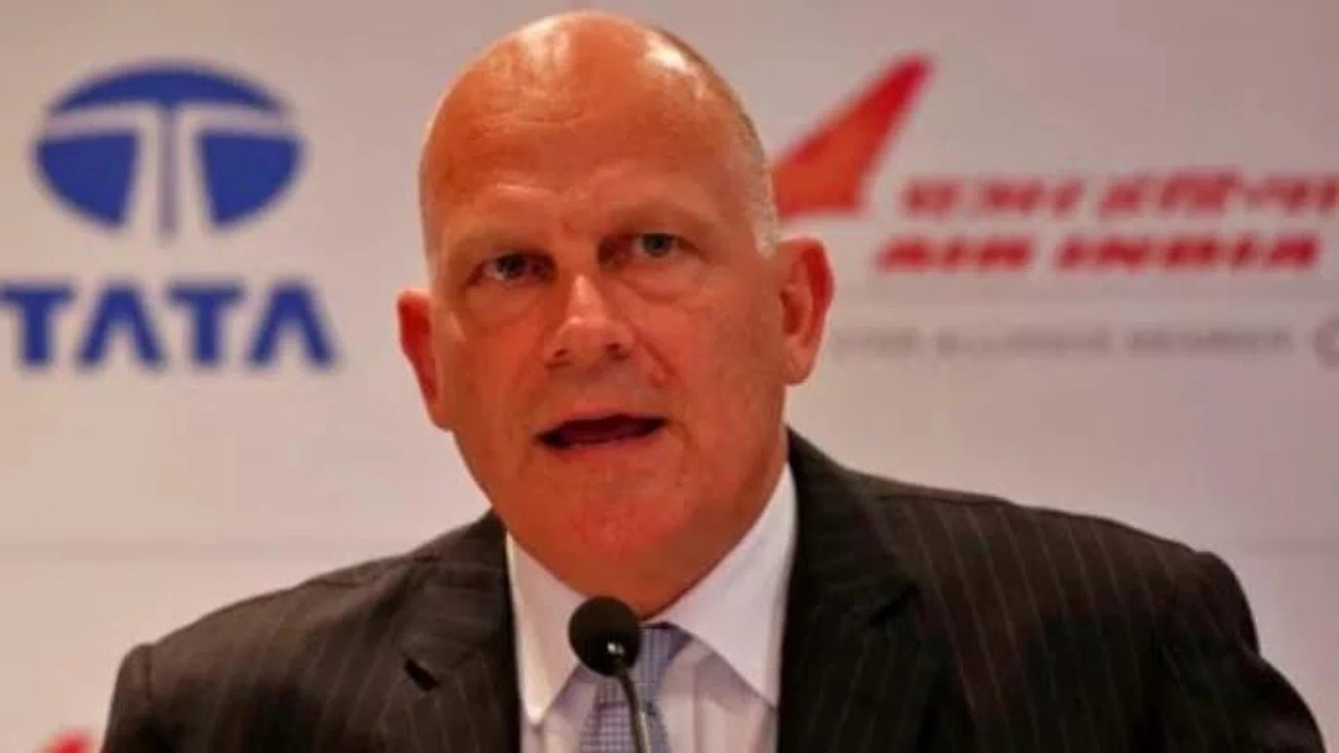 AI may wind back flight cuts if moderating fuel price trend continues: CEO