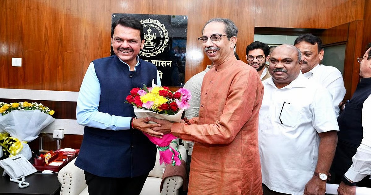 Rivals Fadnavis, Uddhav share flight to Nagpur; BJP grounds speculation, says nothing political