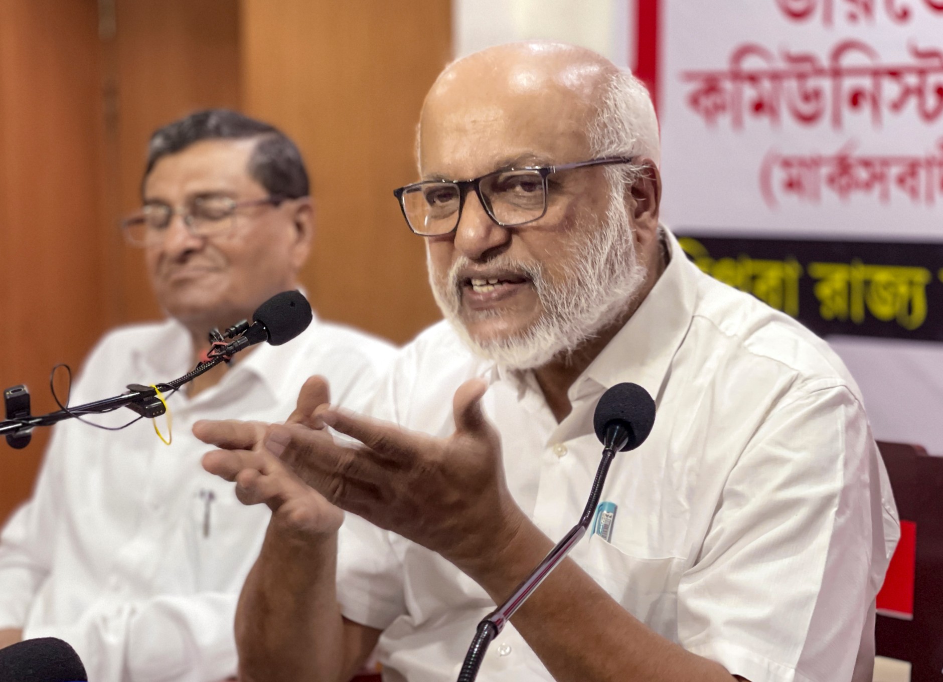 CPI(M) Politburo reviews poll outcome, flags BJP's attempts to 'break' Oppn parties