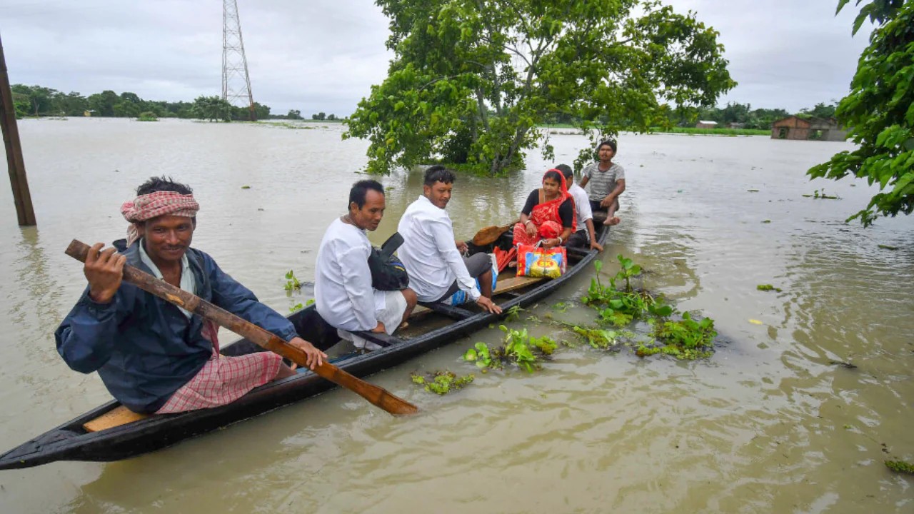 Assam flood situation worsens; one missing, 45,500 hit