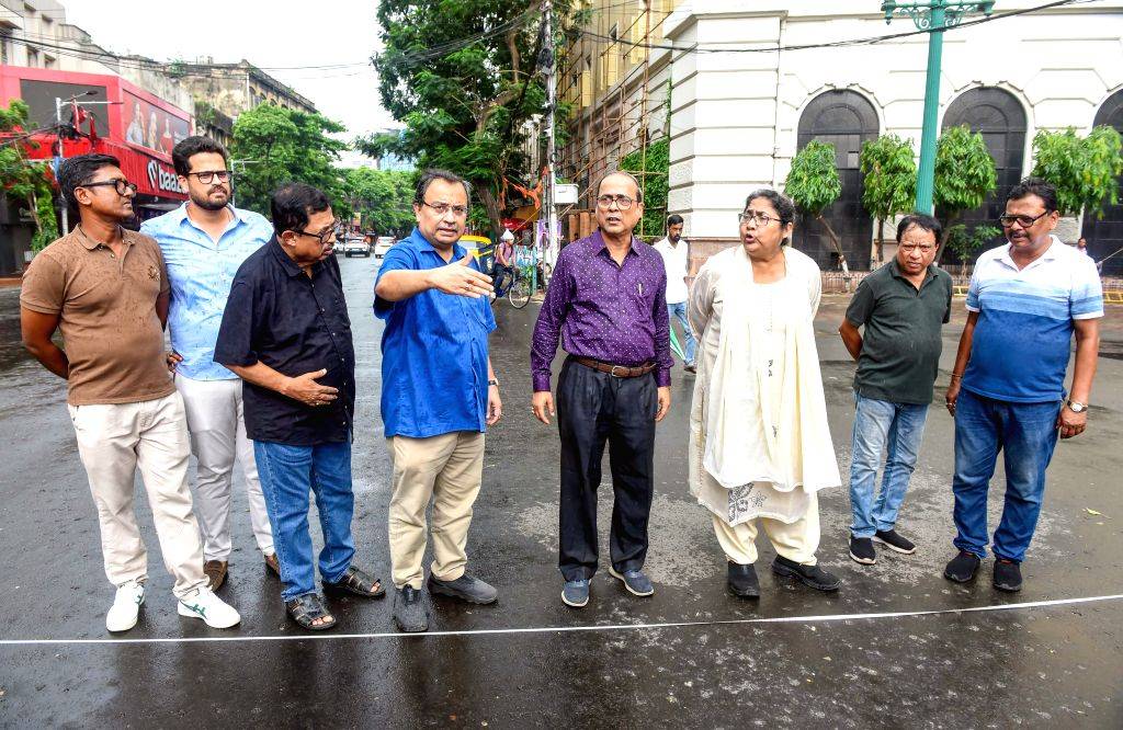 FIR against TMC MLA Kunal Ghosh, MP Dola Sen over traffic disarray during Martyrs' Day stage survey