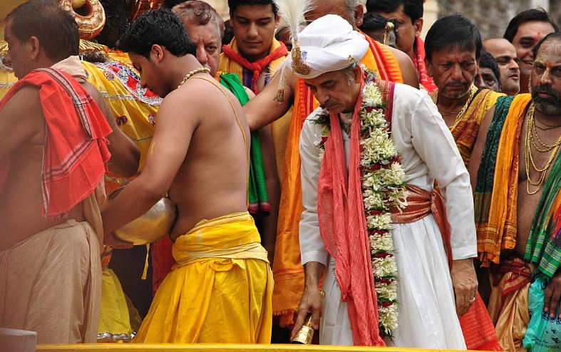 Puri's titular king urges ISKCON to stop holding 'untimely' Rath Yatras