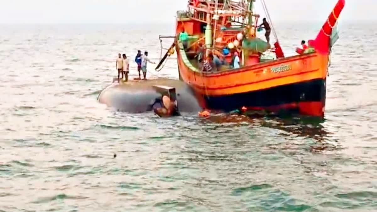 One fisherman rescued, six still missing after boat capsizes off Visakhapatnam coast