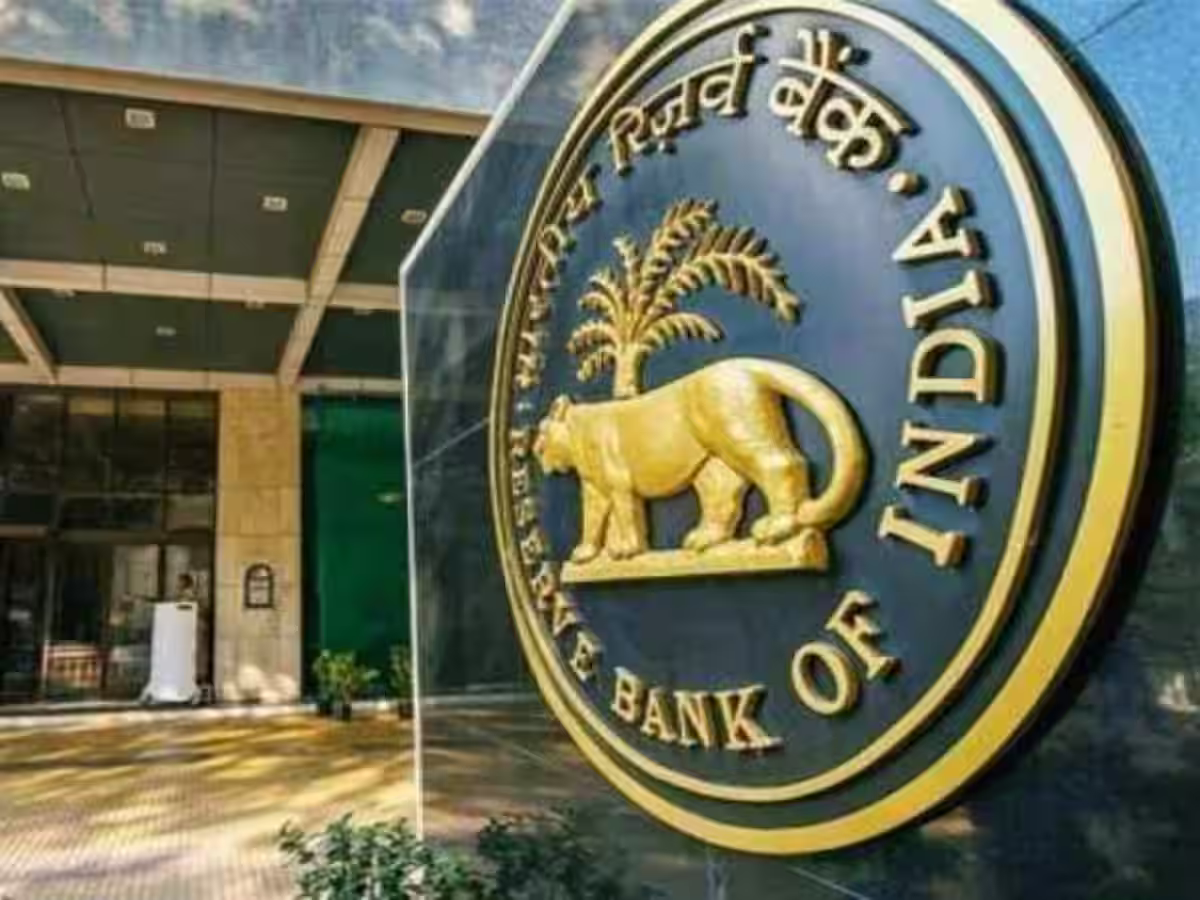 Banks cannot sell back recovered immovable properties to borrowers: RBI