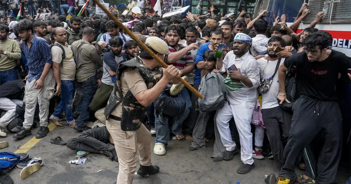 CJP alleges police excesses after crackdown, continues sit-in near Kerala House