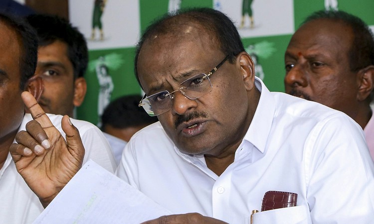 Pradhan's resignation reflects NDA govt's commitment to students: Kumaraswamy