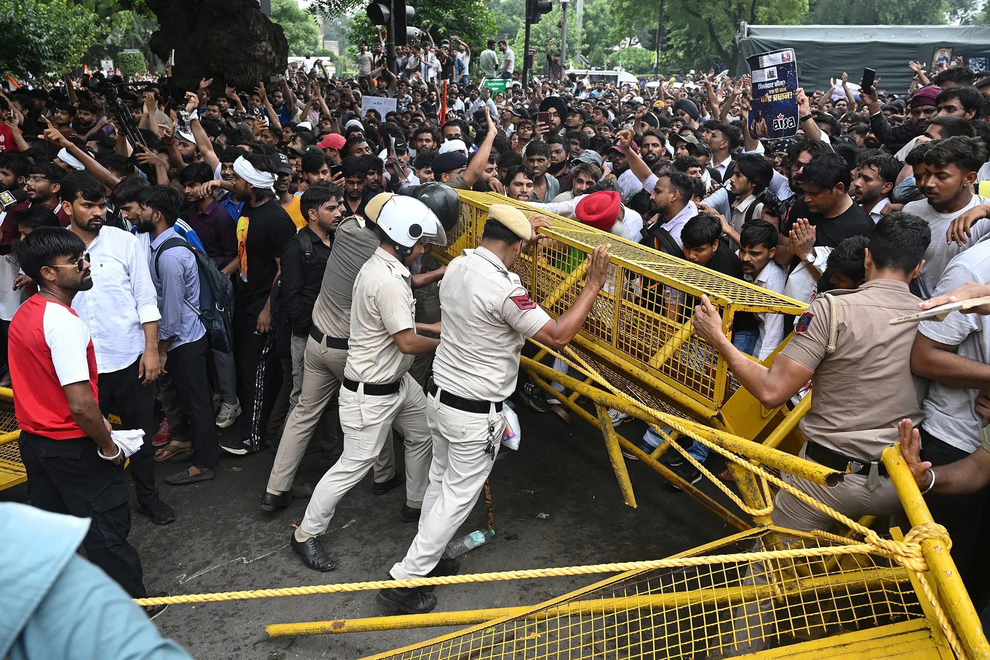 Delhi Police may take action on abusive content made against Modi during CJP protest