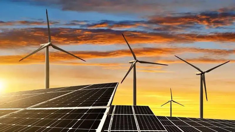 India achieves 300 GW RE capacity, 60 pc of 500 GW target by 2030