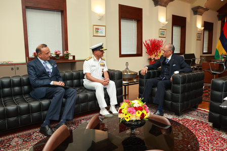 India Navy Chief meets Mauritius PM, reviews maritime security cooperation