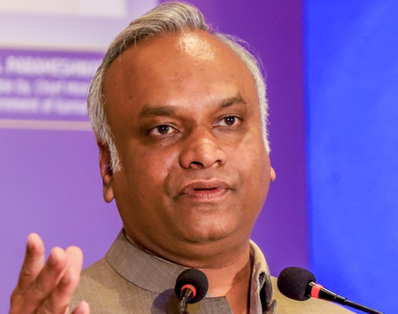 K’taka: Priyank Kharge reviews security for I-Day event