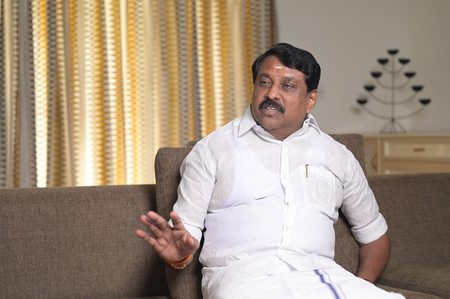 TN BJP chief questions renovation work before tender's finalisation