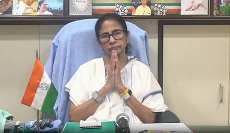 Mamata Banerjee targets BJP govt over Annapurna Yojana protests