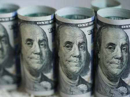 India’s forex reserves hit record $729.3 billion on strong dollar inflows