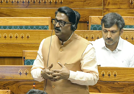 'Drama before polls': Oppn slams Centre over implementation of Nari Shakti Vandan Act
