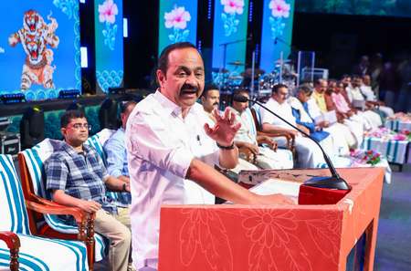 Kerala CM condemns FIR against Rahul Gandhi; Congress to protest