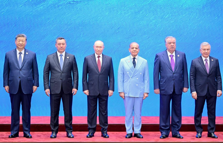 'Cheap, disgraceful act': BJP, SP slam Pakistan PMO over edited SCO summit photo