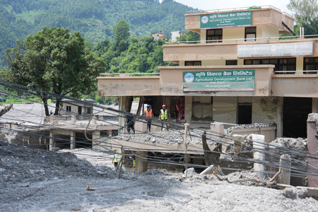 As death toll nears 1300, Nepal seeks international assistance for recovery and reconstruction