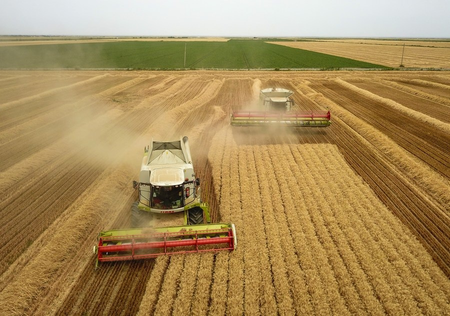 Chinese components in agricultural equipment raise UK's food security concerns: Report
